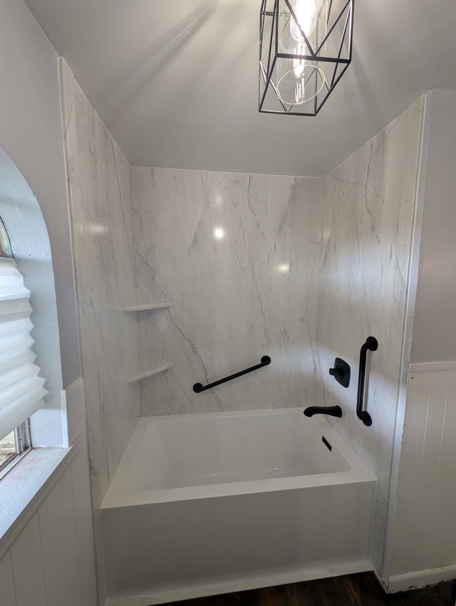 Shower to tub 1st image